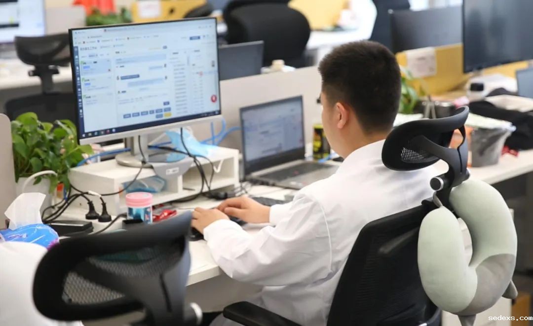 1669198612168512.jpg 2.jpg